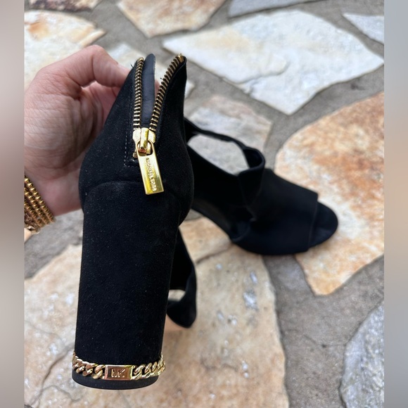 Michael Kors Black high heels. Size 9 1/2. - Picture 3 of 5